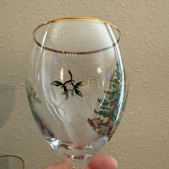 Vintage Spode Style Christmas Tree Wine Glasses with Gold Rim Set of 4 Holiday G - Picture 7 of 9